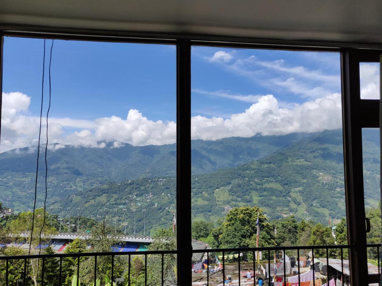 Hotel Ninamma Gangtok Exterior foto